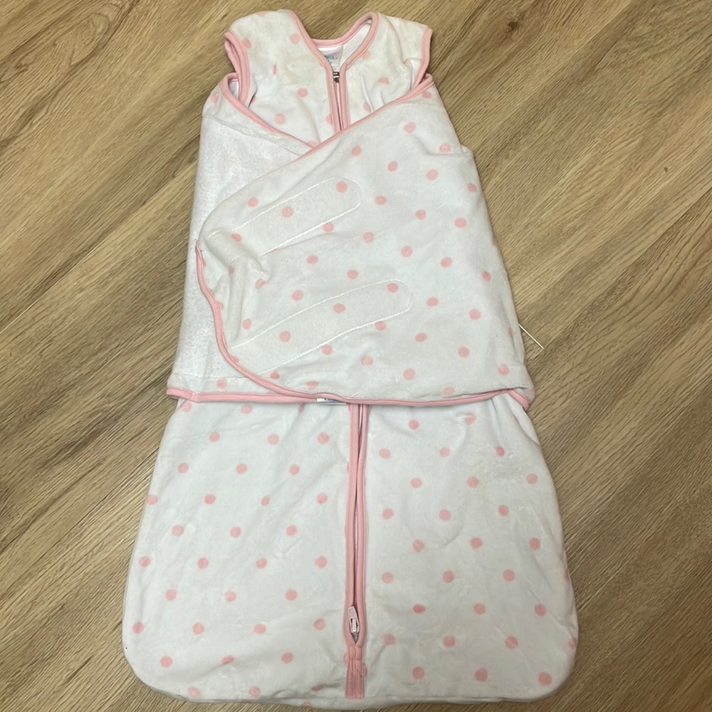 Sleep sack swaddle. Really good used condition. Only briefly used.